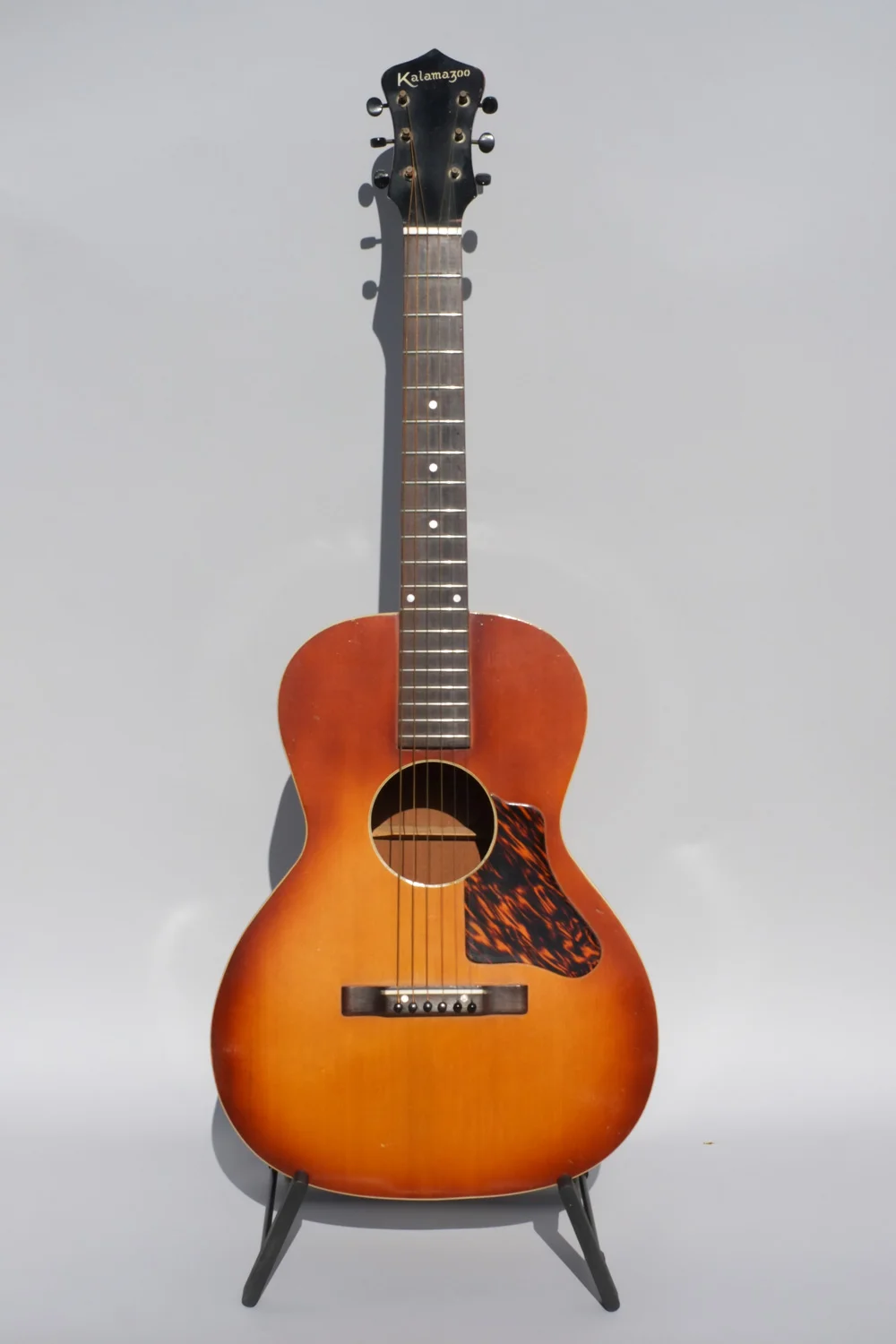 Vintage — Honeybee Guitars